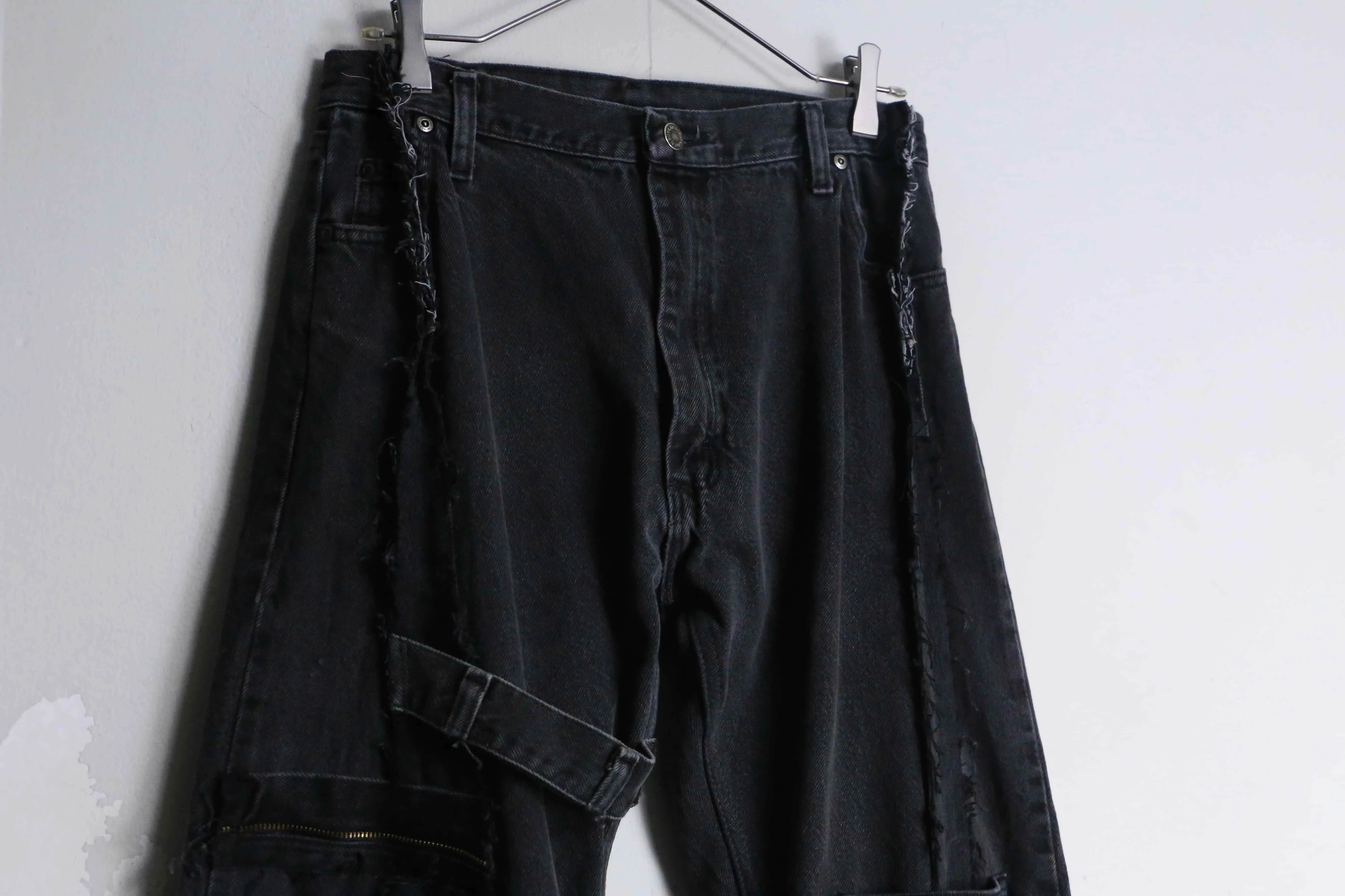 "Re:make" super flare black denim