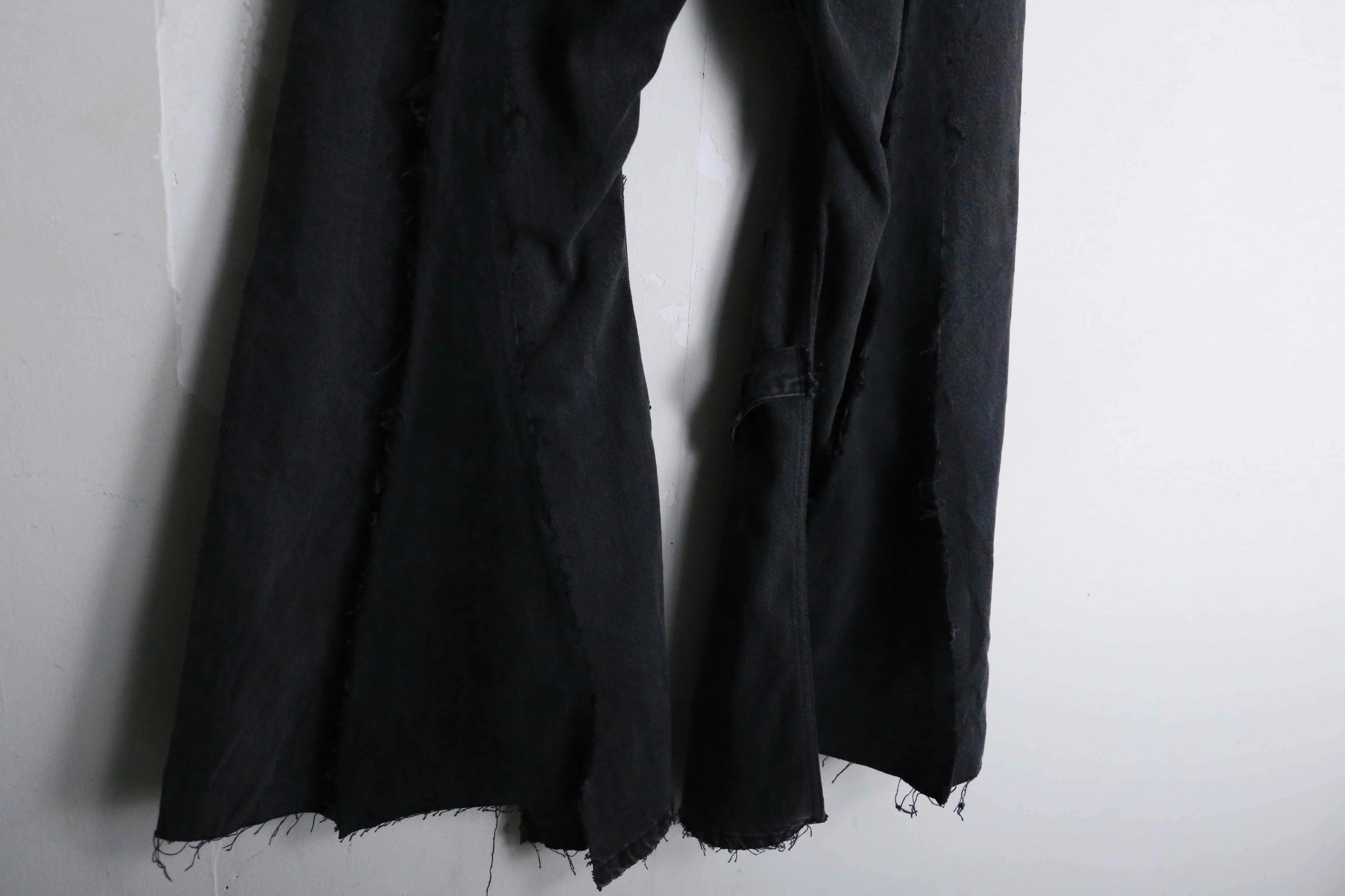 "Re:make" super flare black denim